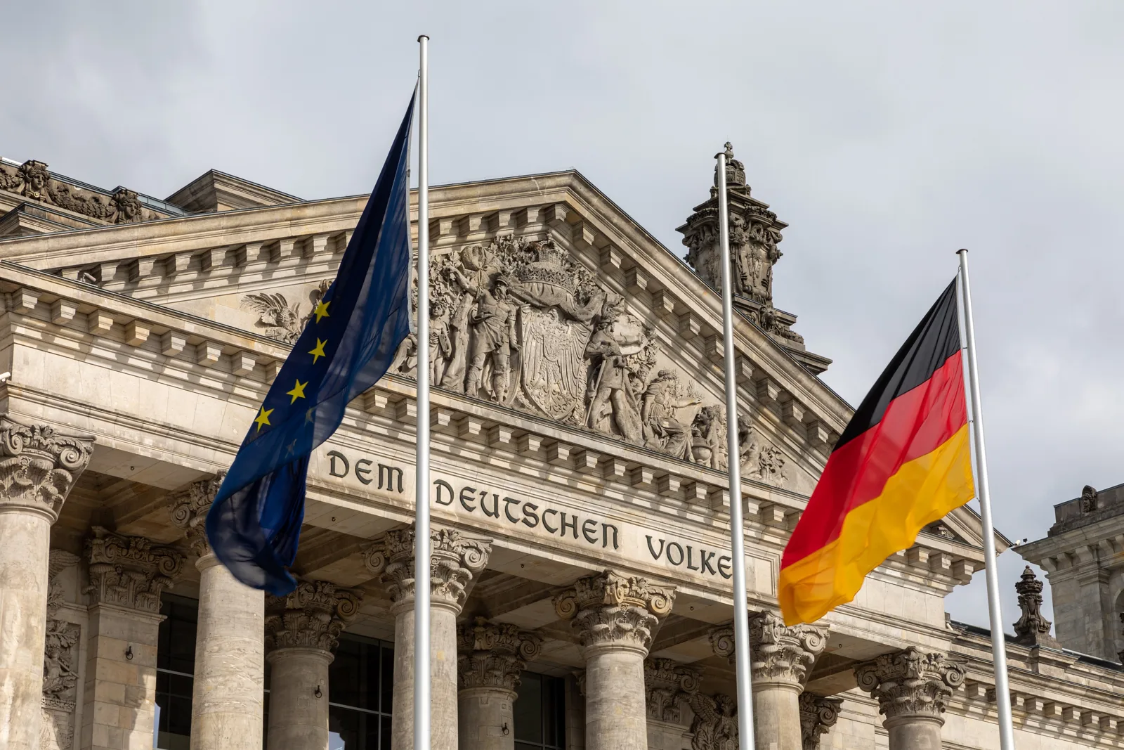 Bundestag berät Aus der Einspeisevergütung: Was Sie ein Jahr Warten kostet